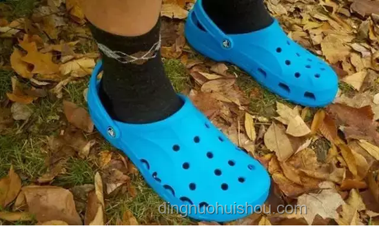 碳板鞋风靡校园：我的体考神器双刃剑🏃‍♂️👟