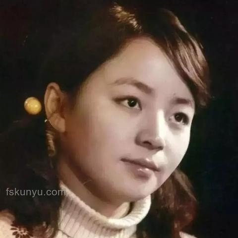 高考结束孩子秒变“弃子”，如何应对家庭关系变化？